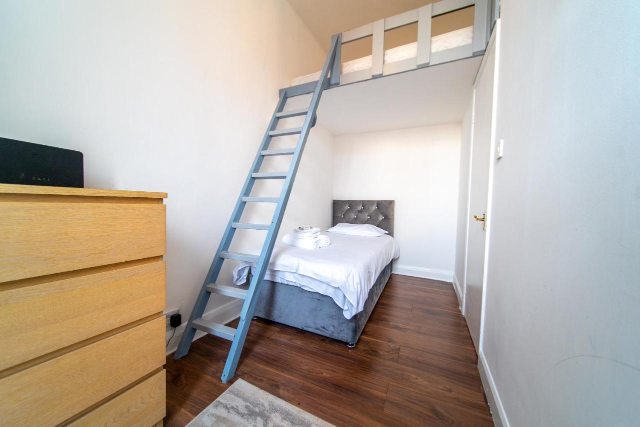 Spacious 2 Bedroom Apartment In Downtown Лондон Екстер'єр фото